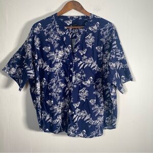 Talbots Blue White Floral Butterfly Print Cotton Blouse Women’s L Short Sleeve